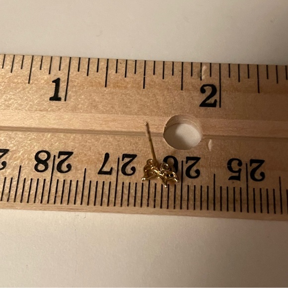 Solid gold 14k stamped deer Stud single earring - Picture 9 of 9